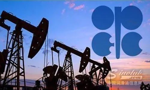 OPEC+宣布10月减产原油10万桶，力图稳定原