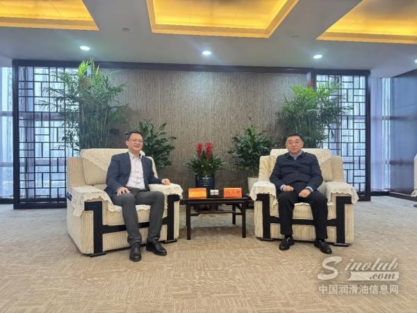 贵州轮胎董事长黄舸舸率队赴徐工集团，共话合作新蓝图