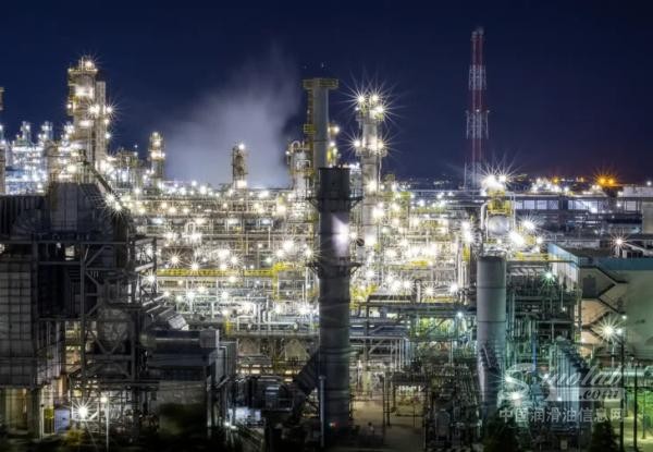 伊朗封锁霍尔木兹海峡韩国石油出口创历史新高