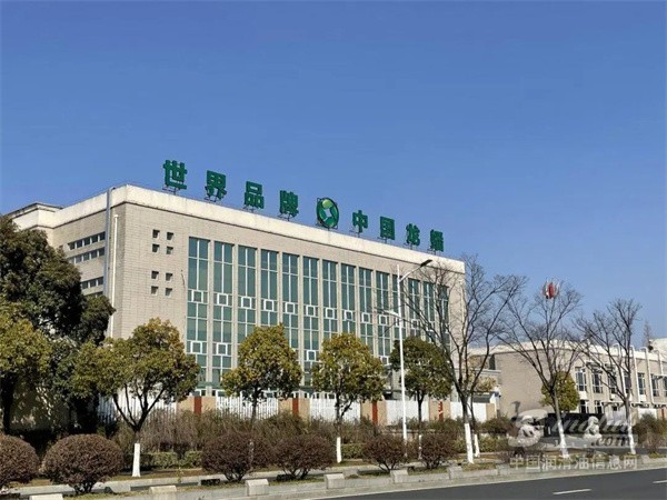 液冷产业链多点落地：管路、冷却液、零部件项目相继获批