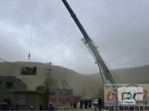 中联重科 玉树 地震
