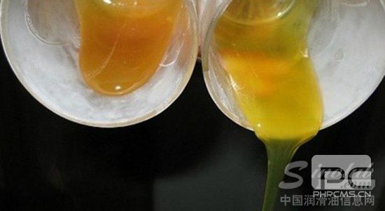 粘稠的机油左.jpg