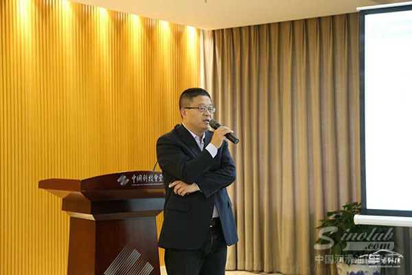 2016中国汽车流通行业年会及2016中国汽车流通行业博览会新闻发布会在京召开