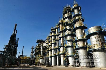 伊朗“蓄势待发”,中国“茶壶”炼油厂已成“石油必争”!