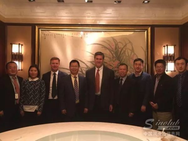 龙蟠科技石俊峰董事长与雅富顿全球总裁在京