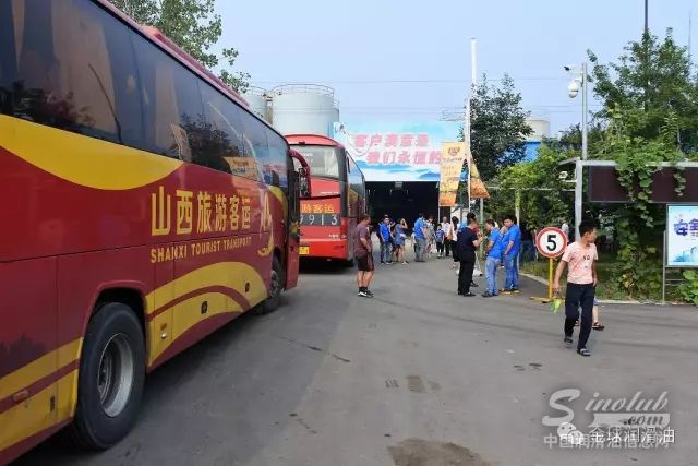 金球石化喜迎第三批百人团到厂参观考察