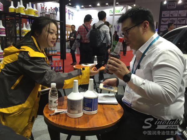 从&ldquo;小众&rdquo;到&ldquo;大众&rdquo; 红线润滑油如何坚守