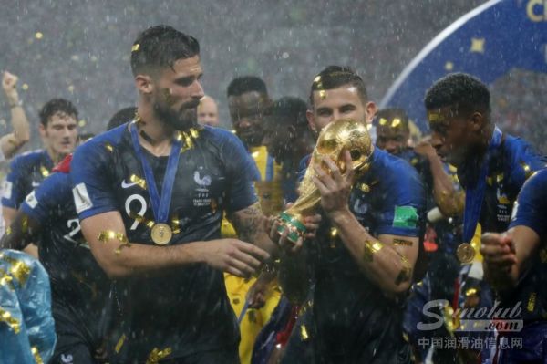 世界杯落下帷幕,但汽车后市场的“王者荣耀”之争仍在继续