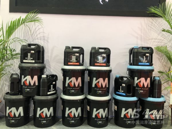 东润南海KM道路运输车专用油“三阶段”油品展示