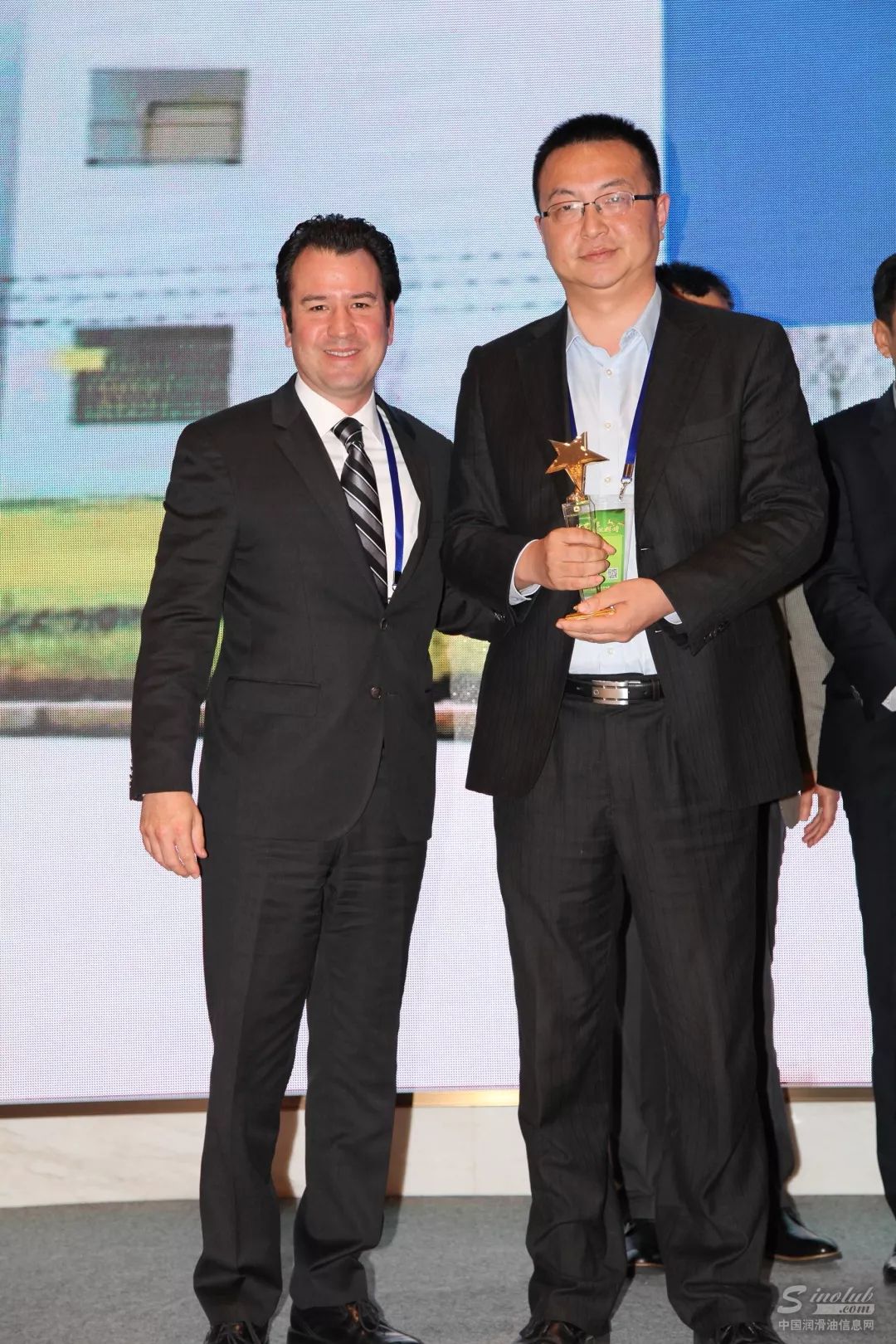 福斯润滑油荣获约翰迪尔&ldquo;2018年最佳供应商