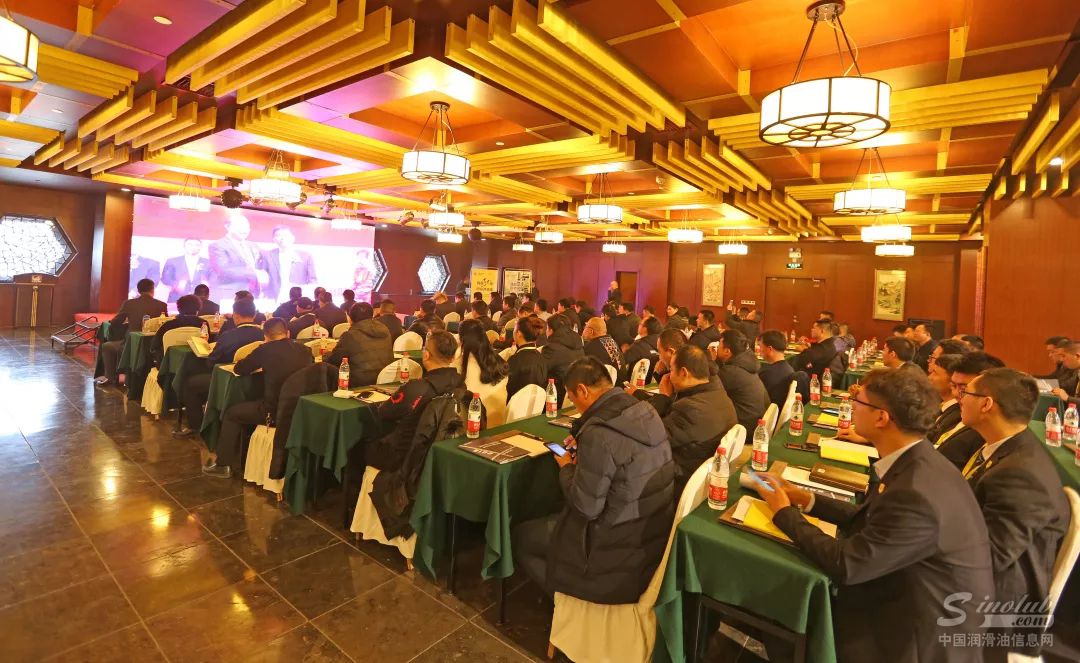 风雨30年,同舟济沧海——康普顿车用油西区、中区经销商年会