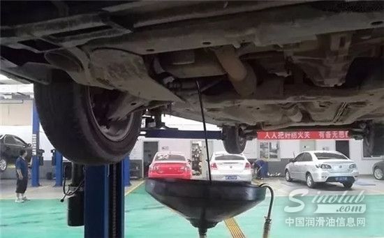 汽车首保有没有必要加钱换好机油?