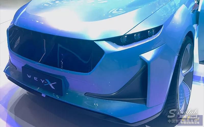 1555661941663532366157.jpg \