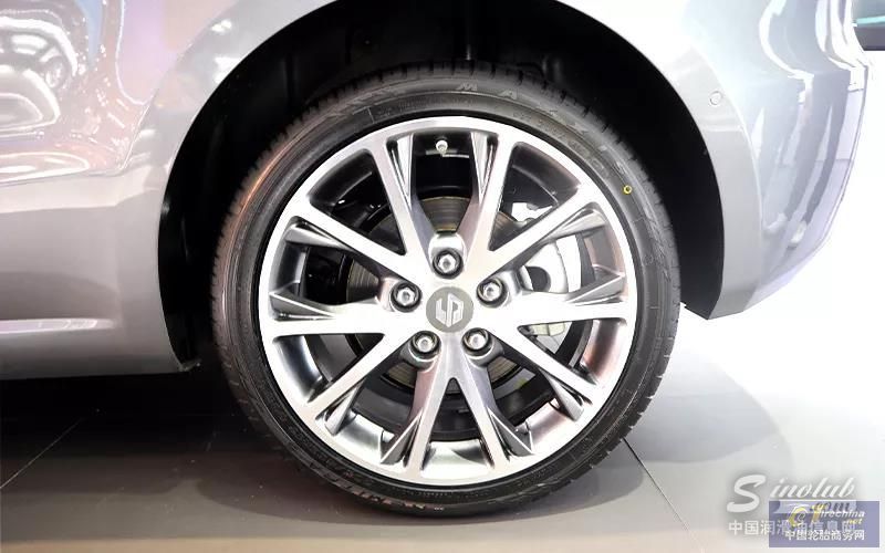 1555662066769002284218.jpg \