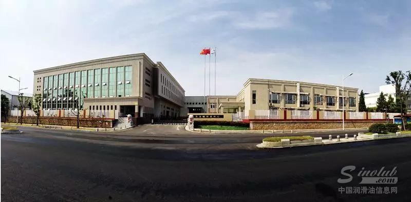 助力创业者成功，龙蟠润滑油正式面向九个城