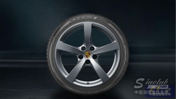 飞劲为保时捷MACAN提供原配轮胎