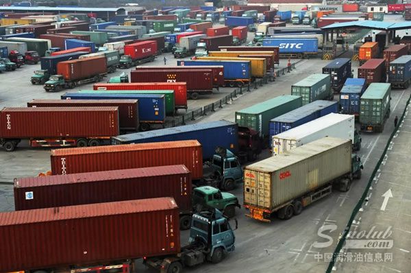 康胜星霸V9：运输车队赚钱不伤车的可靠秘诀