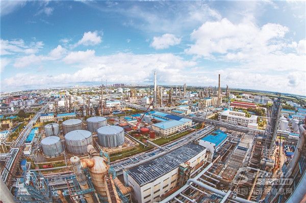 大庆炼化新产品矩阵握指成拳  