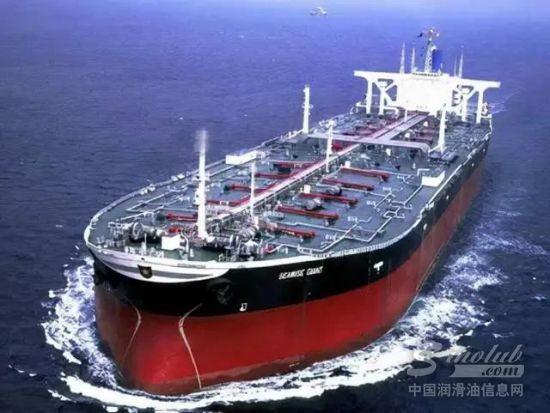 船用发动机油水分离性能影响因素