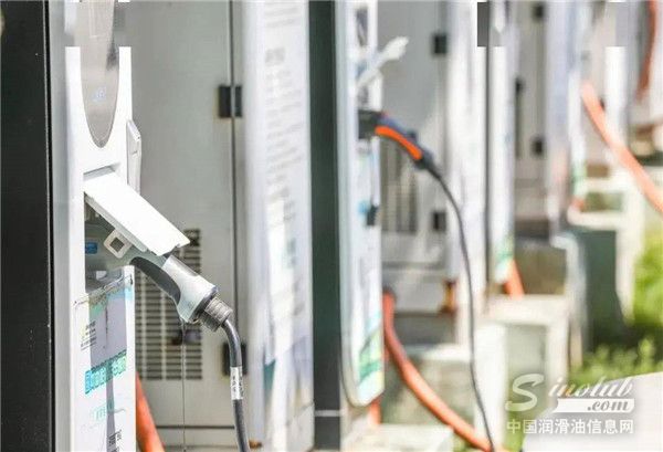 1000亿美元：电动汽车领域将迎IPO热潮