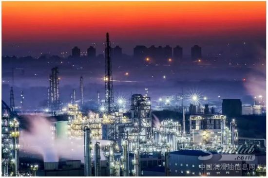 为中国润滑油市场源源不断提供高品质加氢基础油