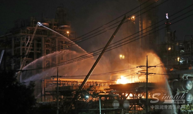 韩国一炼油厂大爆炸致1死9伤！大火烧了15小