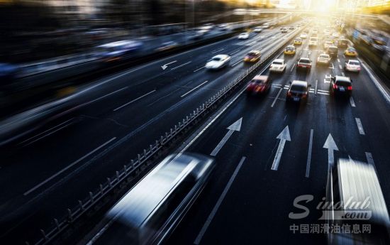 6月车市强劲恢复，新能源汽车产销同比增长1