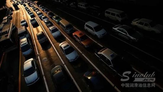 全国机动车保有量达4.06亿 万亿后市场该何