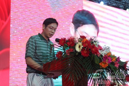 大赛组委会常务副主席李上雄