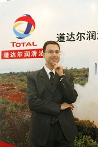 道达尔心系社会孤儿 严严冬日暖人心