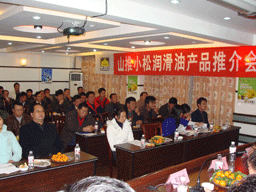 山推小松润滑油