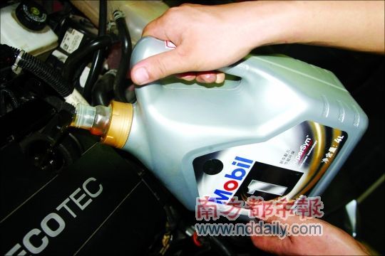 省钱又省心？4种换机油方式和成本比拼