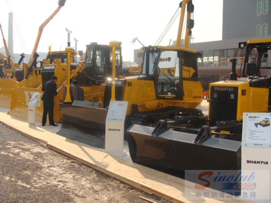 山推小松润滑油