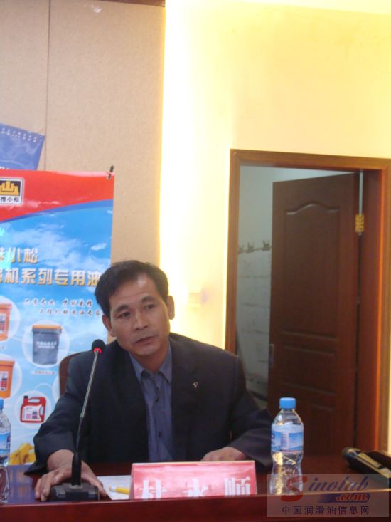 客户代表同德机械销售公司总经理杜永顺发言