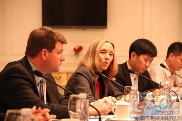 卡特彼勒,装载机