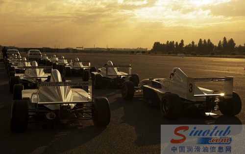 嘉实多鼎力支持BMW精英驾驶培训