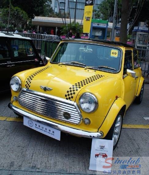 香港MINI慈善车展