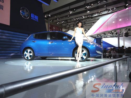 东风日产“启辰D50”亮相车展 长城助力