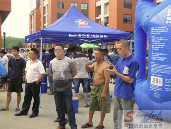 领跑中国·2012德乐卡车全国巡展