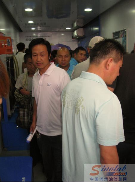 领跑中国·2012德乐卡车全国巡展活动