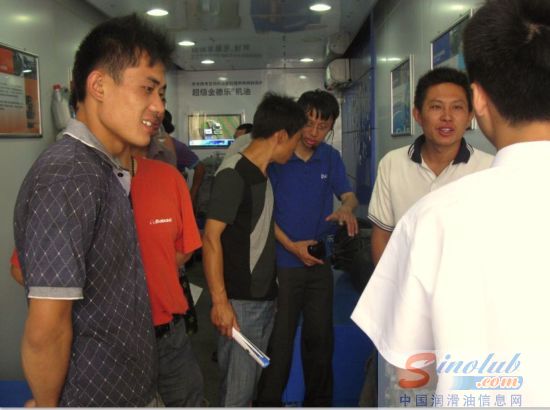 领跑中国·2012德乐卡车全国巡展活动