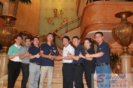 PTT润滑油执行副总裁Mr.Rachadech