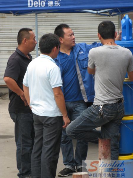 领跑中国·2012德乐卡车全国巡展活动