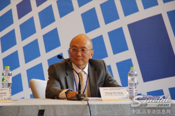 路博润添加剂公司副总裁唐崇飞