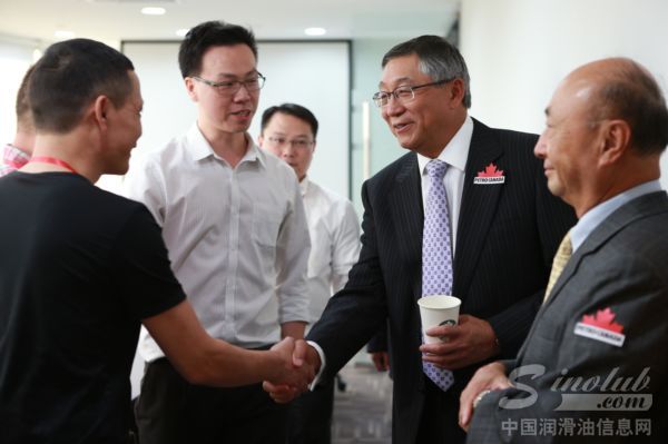 顺科能源执行总裁Mr. Boris J.Jackman