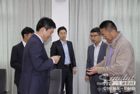 韩国S-OIL到访东昊嘉定生产基地