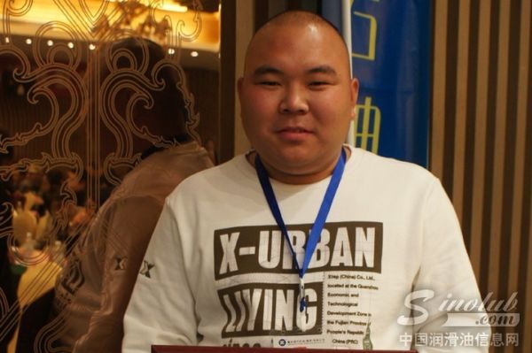 重庆现代石油集团代理商孟龙