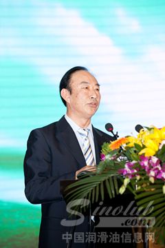 朱振华先生