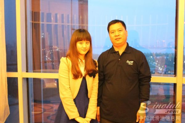 无锡市金舜涛贸易有限公司蔡先生与本网编辑亲切交流