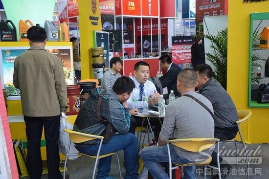 丹弗润滑油引领2014（沈阳）全国汽配会 